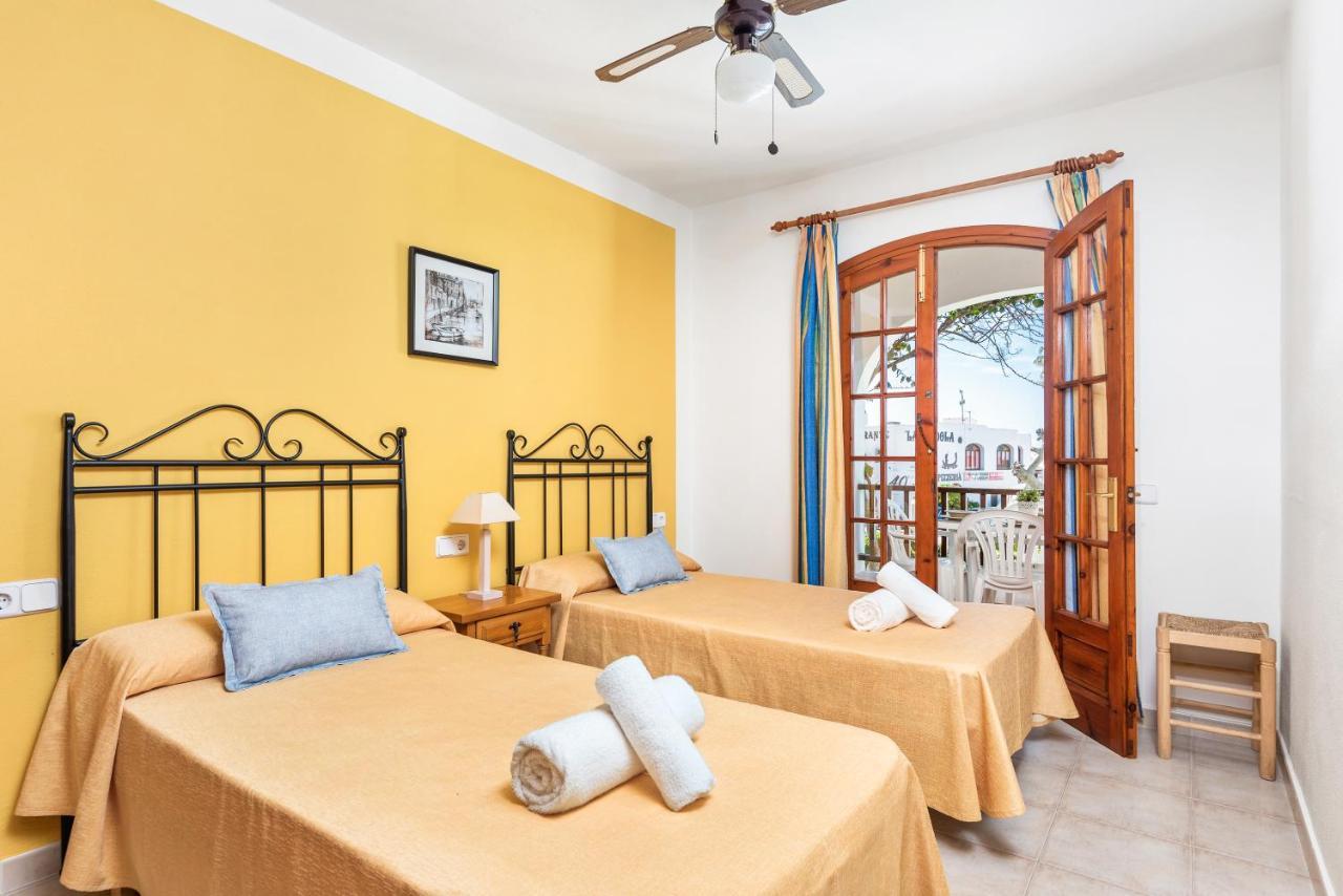 Apartamento Els Girasols Son Bou Exterior foto